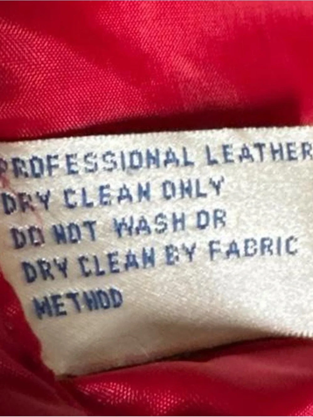 Vintage Weekend Provisions red leather suede vest w button front and pockets M